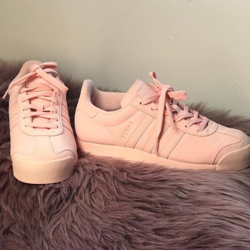 Adidas original icy pink samoa shoe